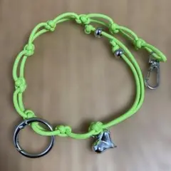 パラコードチャーム　バックチャーム　黄緑