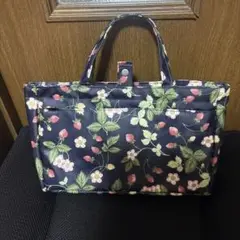 ウェッジウッド　バッグインバッグ