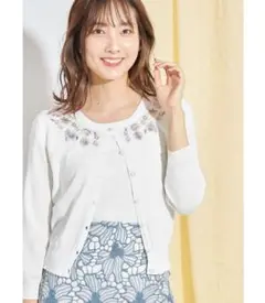 Tocco closetトッコクローゼットオフホワイト 刺繍付きカーディガン