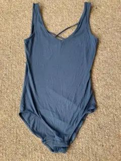 HANRO ハンロヨガタンクトップ