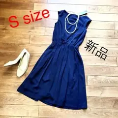 ☆S 新品 a.v.v 紺色 膝丈 ワンピース シンプル 結婚式 パーティー☆