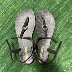 Item thumbnail for item d7d8bf1e-8ee5-46f2-af39-04cd93d5deb4