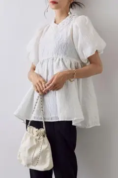 frene 好きさんに❤ レース襟パフスリーブワッシャーブラウス