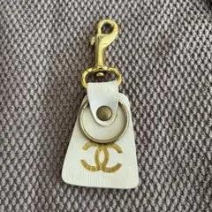 シャネルキーホルダーシルバー OM シルバー（銀色）系 CHANEL(シャネル) コインケース・小銭