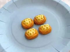 バナナデニッシュ　4個セット　フェイクスイーツ　フード