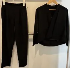 セットアップ（ラップトップス＋パンツ）　黒　ブラック