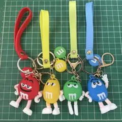 エムアンドエムズ　ストラップ　4点セット売り