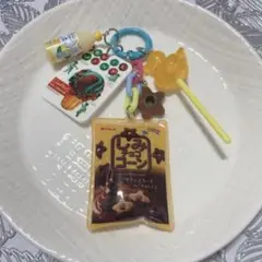 じゃらキー　お菓子　しみチョココーン　じゃらじゃらキーホルダー