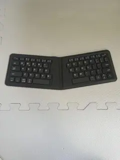 iClever 折りたたみ式 Bluetoothキーボード