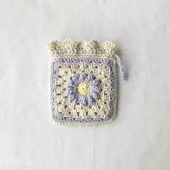 お花の巾着　ポーチ　パープル　アイボリー　コットン毛糸　編み物　ハンドメイド