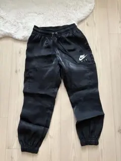 Nike ブラック ジョガーパンツ