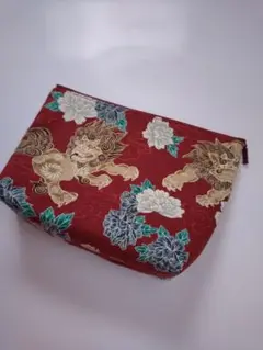 シーサー柄ポーチ　ハンドメイド