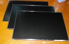 液晶パネル　LP154WX4（2枚）、　LTN154AT10　3枚セットで