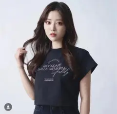 fiolily Tシャツ