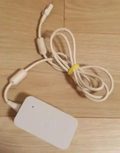 docomo 純正ACアダプター 05 （Type-B）