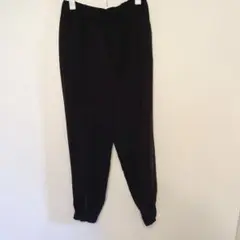 プルミエアロンディスモン パンツ