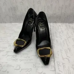 ロジェヴィヴィエ 黒エナメル パンプス