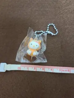ハローキティ　干支キーホルダー　いのしし