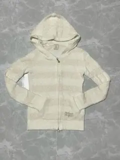 Item thumbnail for item f5d5a0cb-fcae-49ce-84fd-e3e96c50850b