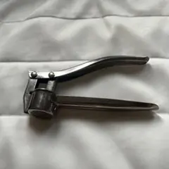Item thumbnail for item bf1151e3-e6d2-477a-a781-e046cdc51e73