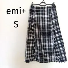 【未使用】emi+黒と白のチェック柄フレアスカート