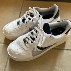 本日限定値下げ！Nike ナイキ　スニーカー