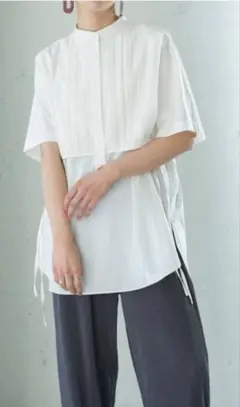 新品　KBF　ピンタック レイヤード シャツ ブラウス 半袖 　オフホワイト