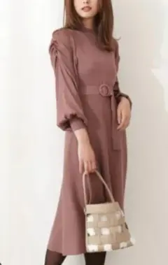 Item thumbnail for item 18308128-e90c-4a37-8b37-968fc7a45608