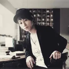 2025年最新】UVERworld ハットの人気アイテム - メルカリ