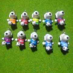 ラスト❗サッカーチーム✨スヌーピー ✨ ストラップ✨ １０チーム‼️２つダブり❗
