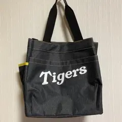 阪神タイガース　リバーシブル 2WAYデニム風トートバッグ