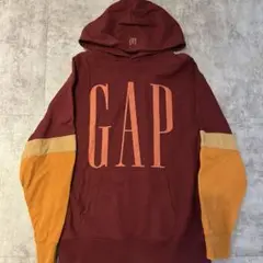 GAP フーディー えんじ色