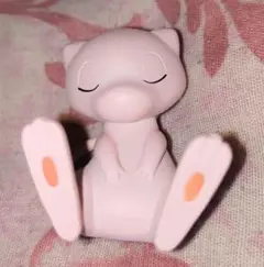 ミュウ　ミニフィギュア　お休みモード