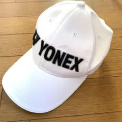YONEX ホワイト ロゴ刺繍キャップ