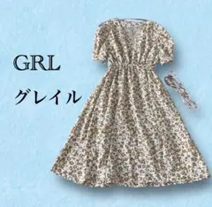 GRLグレイルの花柄ワンピース