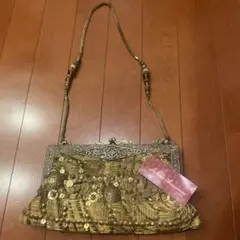 Item thumbnail for item bf167571-272f-4c4f-86e8-6fc58c3bf3c6