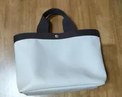 エルベシャプリエ 704gp マスティック✕モカ