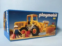 Item thumbnail for item 853eb2af-b1d4-46a7-90da-fe226fab687b