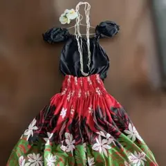 フラダンス　トップ　オフショル風　黒
