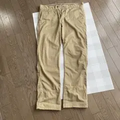 ベージュ チノパン チェック折り返し