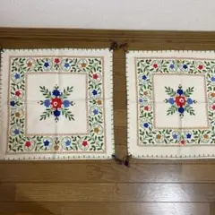 トレド刺繍　クッションカバー2枚①赤