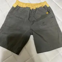 キムラタン グレーとイエローのハーフパンツ　130cm
