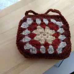 ハンドメイド グラニースクエア チャーム