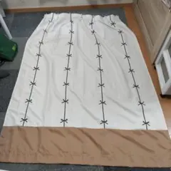 カーテン