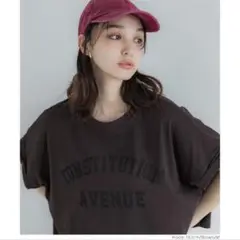 coca レギュラーウェイトロールアップロ ゴTシャツ