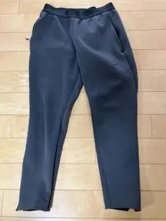NIKE ダークグレー スリムフィットジョガーパンツ