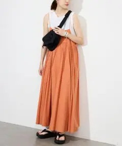 スローブイエナ　エアリーギャザーキャミワンピース