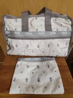 ●ジムやサウナにぴったり●美しい刺繍★LeSportsac★ボストンバッグ