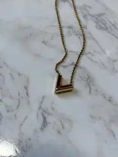ルイヴィトン 美品 エセンシャルV