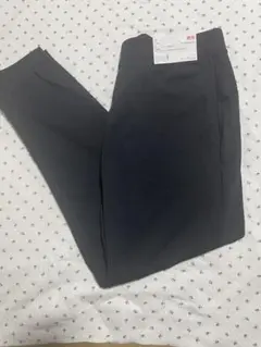 ウルトラストレッチアクティブアンクルパンツ